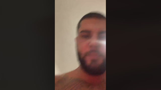 bigvito2  11-03-2022 video fingers