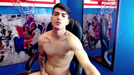 Pablo_Locket  12-03-2022 Recorded Video fingers