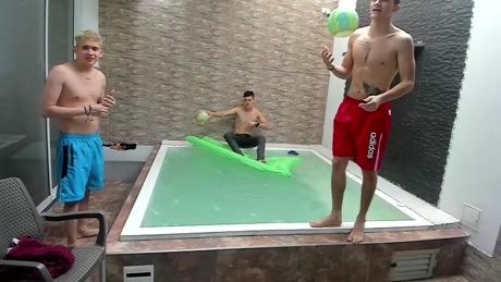 bisexlife_hot  11-03-2022 video playtime