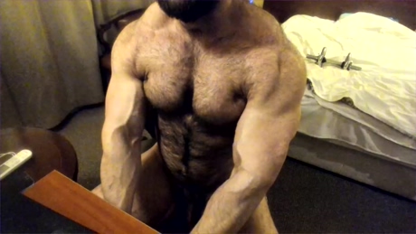 heavenlymuscledbeast  12-03-2022 video Cam