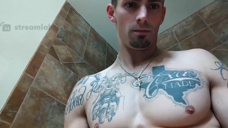 inspireenvy  12-03-2022 video suckshow