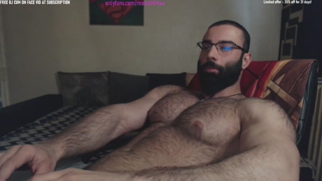 muscle0max  11-03-2022 video bigballs