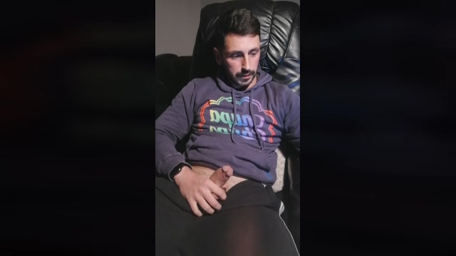 phill_22  12-03-2022 video gag