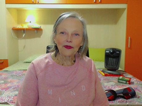 GrannyFunny 12-03-2022 horny 