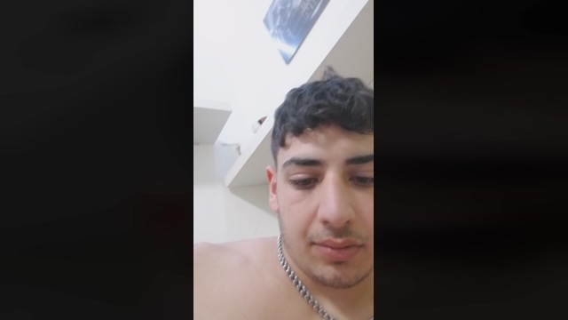 Roma22100  13-03-2022 video fingering