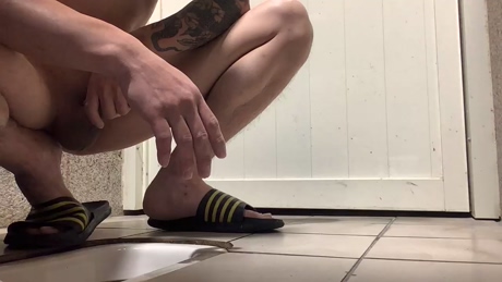 S8577090  12-03-2022 video squirt