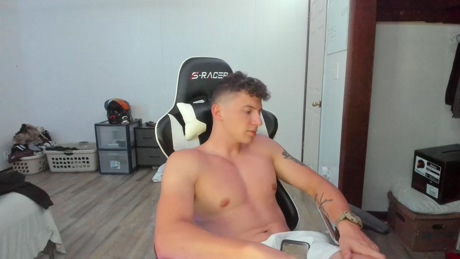 cowsgomoo101  13-03-2022 video strip