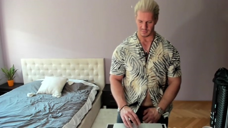 redrabbitstories  13-03-2022 video toys