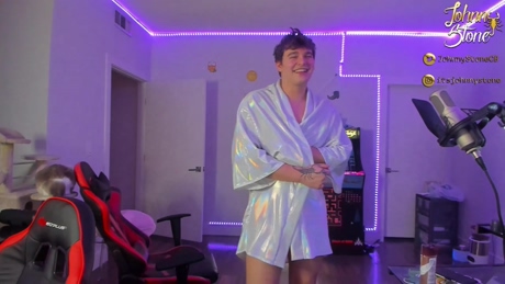 thejohnnystone  13-03-2022 video lush