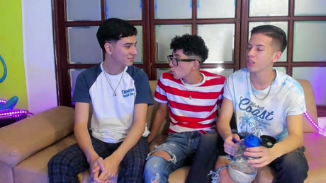 Twinks_Times  14-03-2022 Recorded Video lick