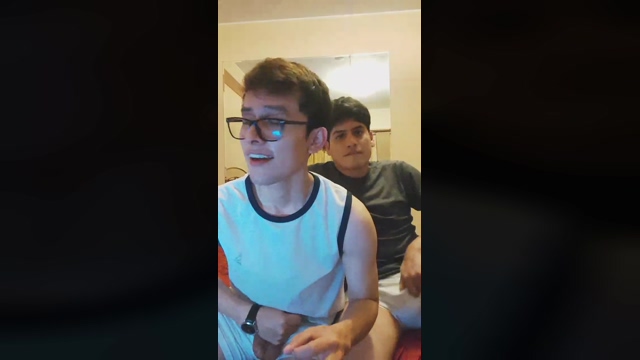 2h0rnyguyz  15-03-2022 Recorded Video fingering