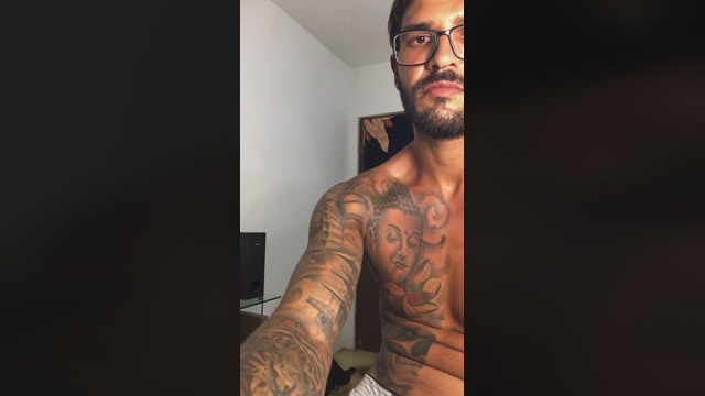 Leonardoo02  16-03-2022 video jerkoff