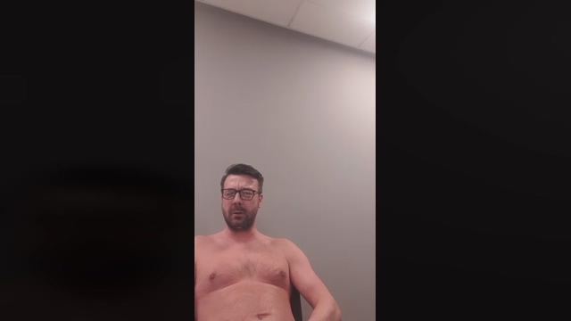 Megashlong  16-03-2022 video spanking