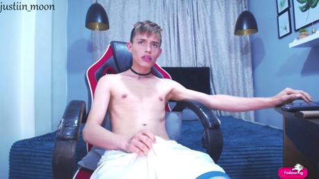 scarlett_n_jus  17-03-2022 Recorded Video deepthroat