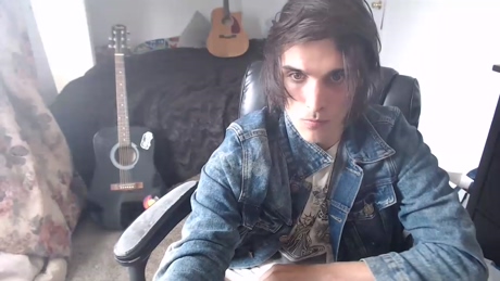 amateurmasterbater  17-03-2022 video kissing