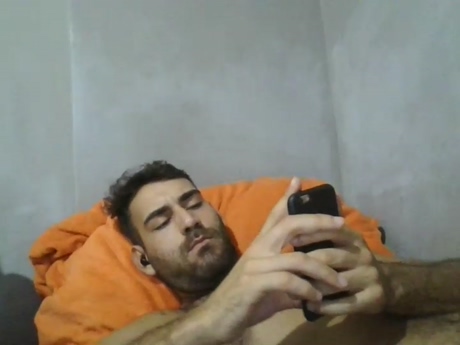 caiorio2  18-03-2022 video handsome