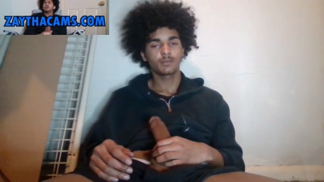 zaythacams  18-03-2022 video striptease