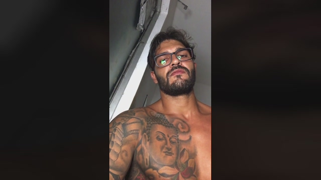 Leonardoo02  19-03-2022 Recorded Video skinny
