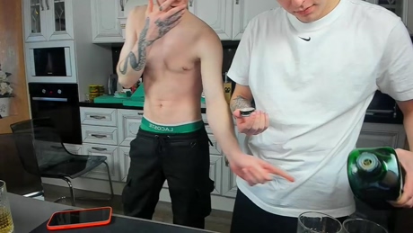 alvin__main  18-03-2022 video skinny