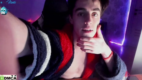 vlad1605  18-03-2022 video horny