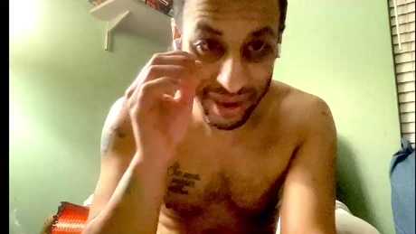 wtxboi  19-03-2022 video fingers