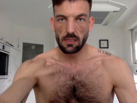 adriano677  20-03-2022 video yummy