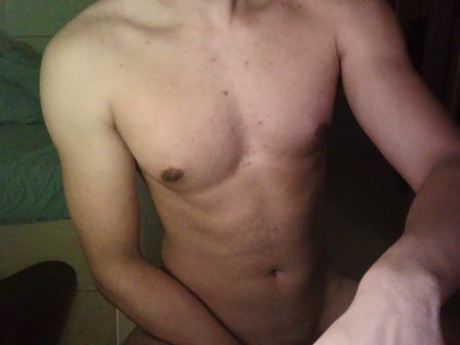 sun01  19-03-2022 video kiss