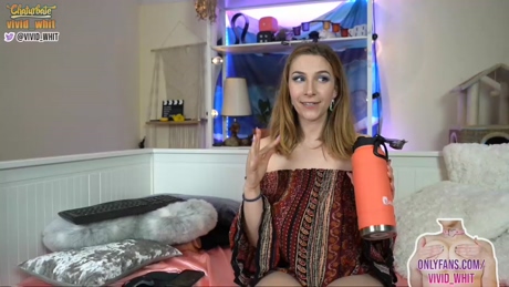 vivid_whit 20-03-2022 striptease 