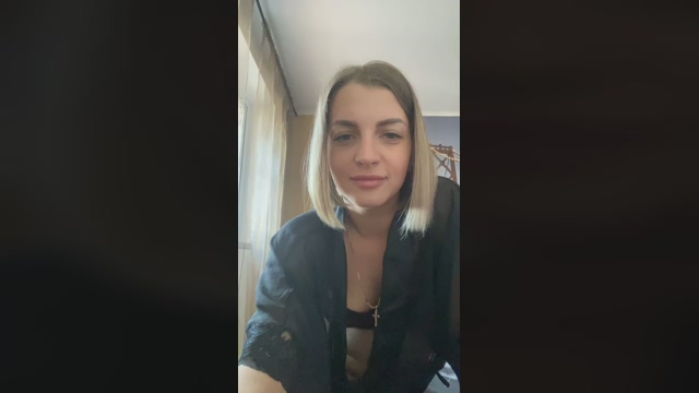 DreamyMonica 21-03-2022 legs 