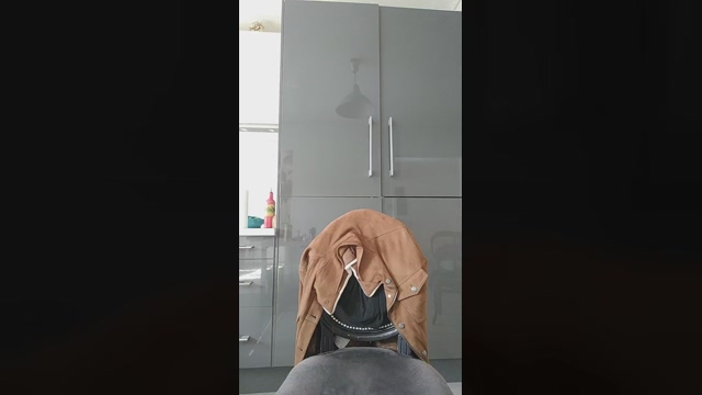 Neotrix33  21-03-2022 video striptease