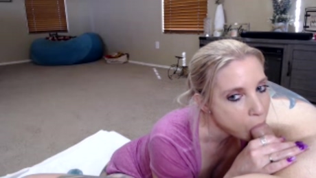 carrieann6995  21-03-2022 ass Couples