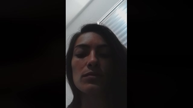larissa261 21-03-2022 tits 