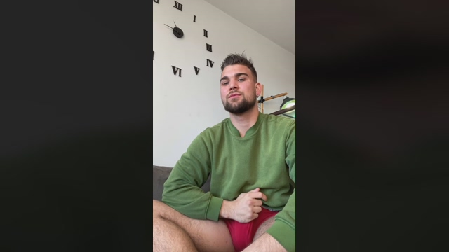 365dni83691  21-03-2022 video kissing