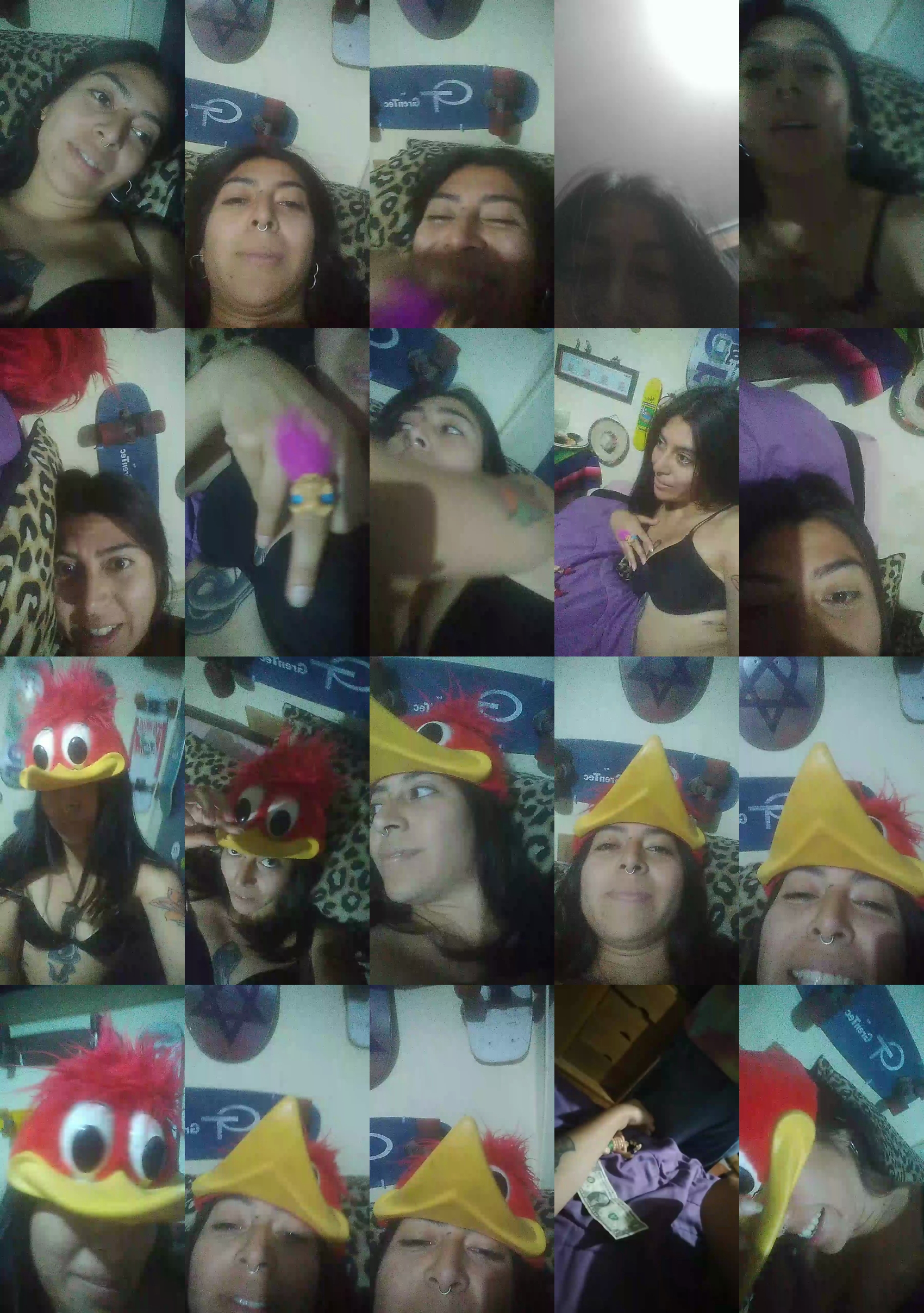 MarianaAndrea 22-03-2022 naked 