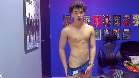 ian_versace  22-03-2022 video love