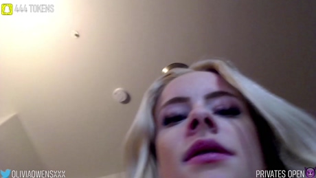 oliviaowens 23-03-2022 orgasm 