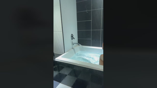 HotenChang  23-03-2022 video suckshow