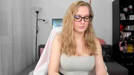 LunaNicole 24-03-2022 naked 