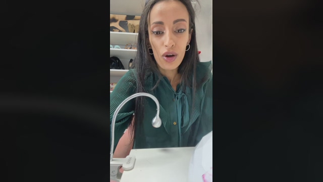 MissFeeetParis 24-03-2022 yummy 