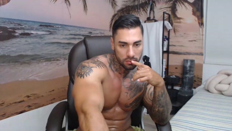 adam_riich  24-03-2022 video sexybody