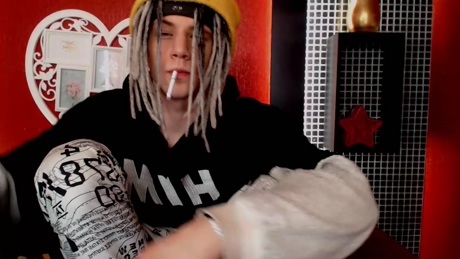 jim_raichu  23-03-2022 video fuckme