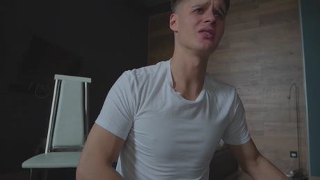 dave_maxwell  25-03-2022 video suckcock