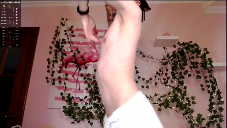 kitten_femboy  25-03-2022 video Topless