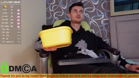 eric_poston  26-03-2022 video striptease