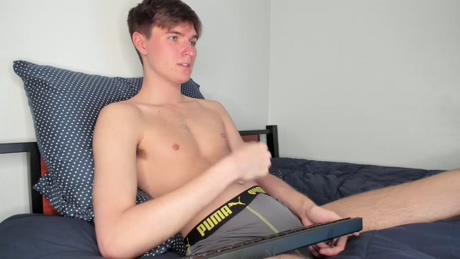 peachyyyboyyy  27-03-2022 video fuckhard