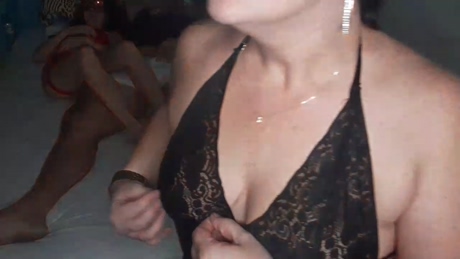 Elas_E_Ele_
