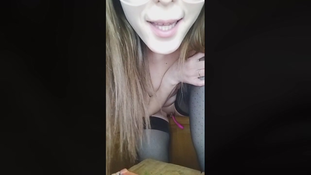 Helenakrakova 29-03-2022 kink 