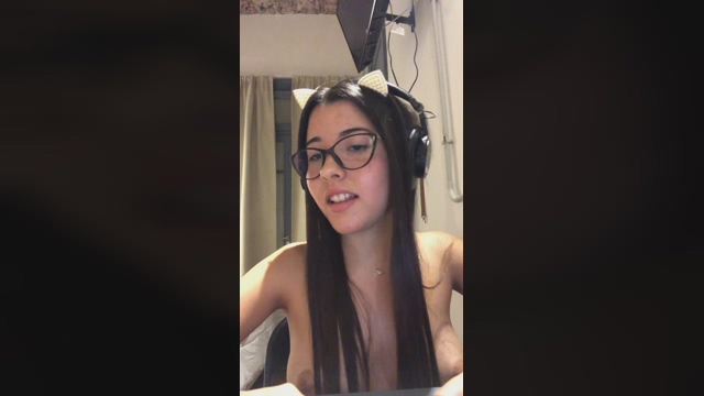 Tubebecitax  31-03-2022 spanking Females