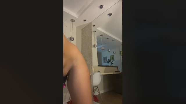 Jolie_u  31-03-2022 Video Females