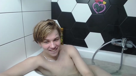 lillariss  01-04-2022 video lush